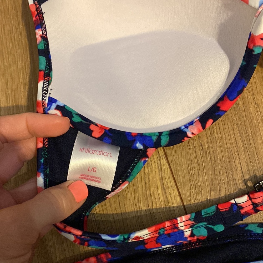 Xhiliration bikini - Picture 4 of 8